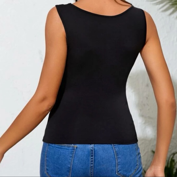 Boho black mesh insert V neck tank top - Picture 2 of 5